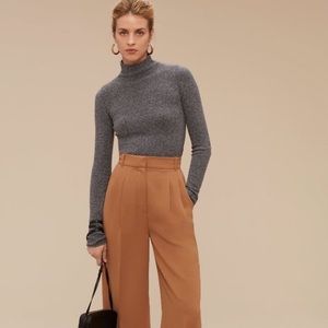 Wilfred
Darling Sweater - Grey